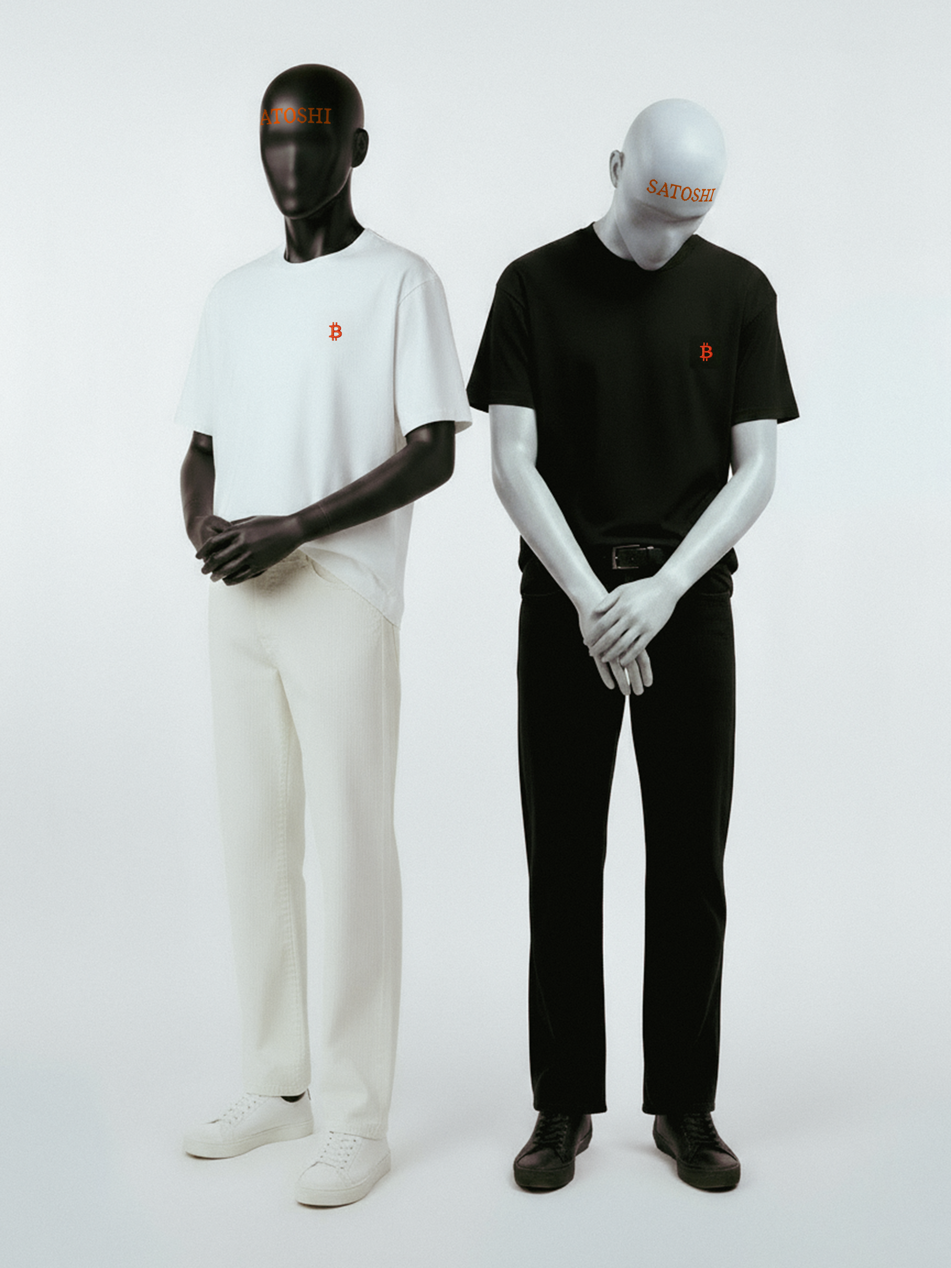 [3/2100] Standard ₿:logo T-shirt