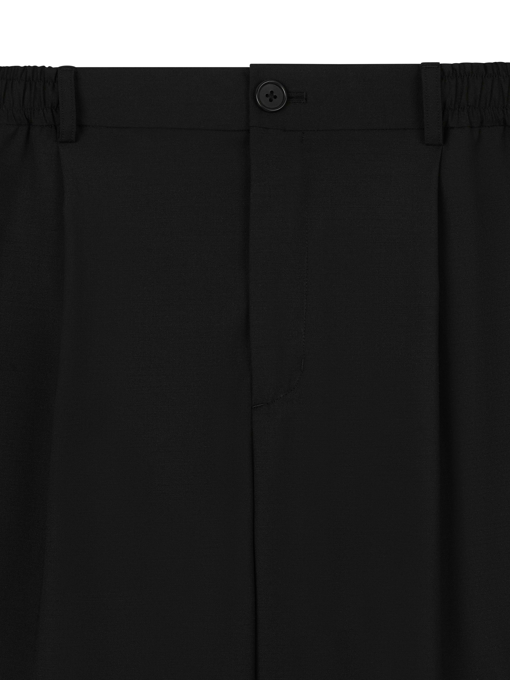 Slacks Block.01 (Black).