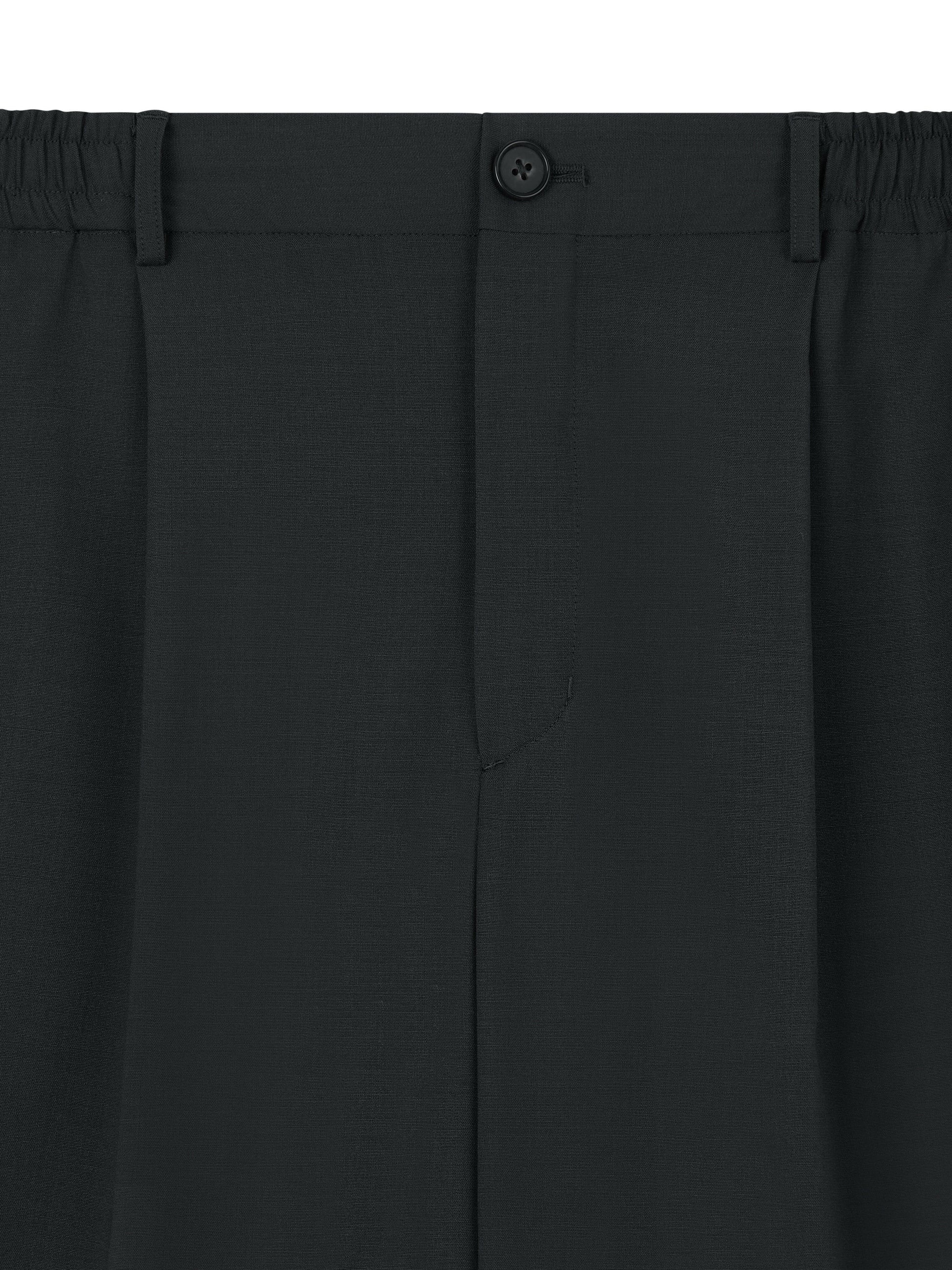 Slacks Block.01 (Charcoal).