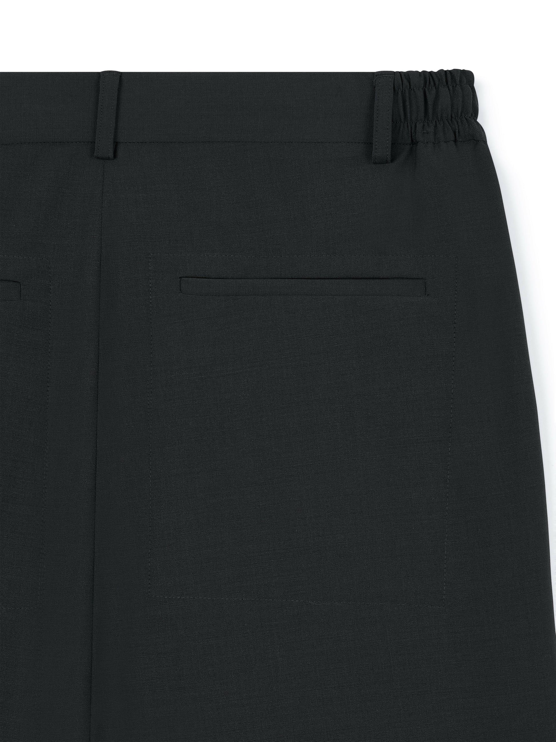 Slacks Block.01 (Charcoal).